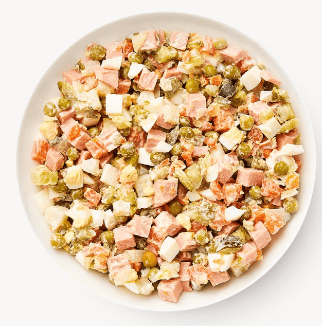 Салат оливье с колбасой мега порция «Из Лавки» 600 г