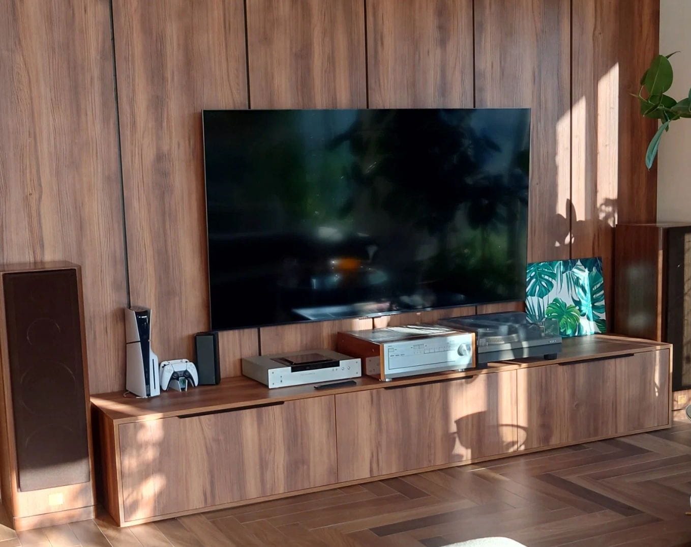 TCL 65" Q7C QD‑Mini LED 4K