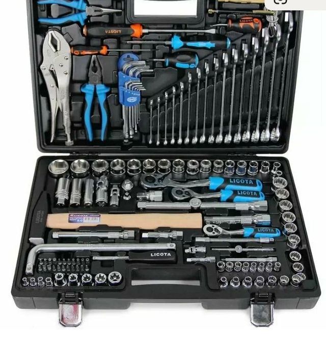 Набор инструмента 1/4", 3/8", 1/2" 131 предмет Licota ALK-8022F