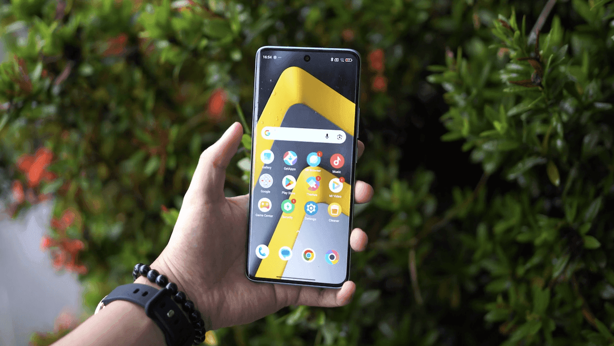 POCO M8 5G экран