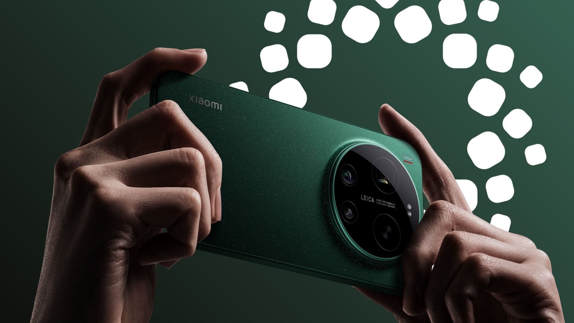 Смартфон Xiaomi с экраном обновления HyperOS 3.1